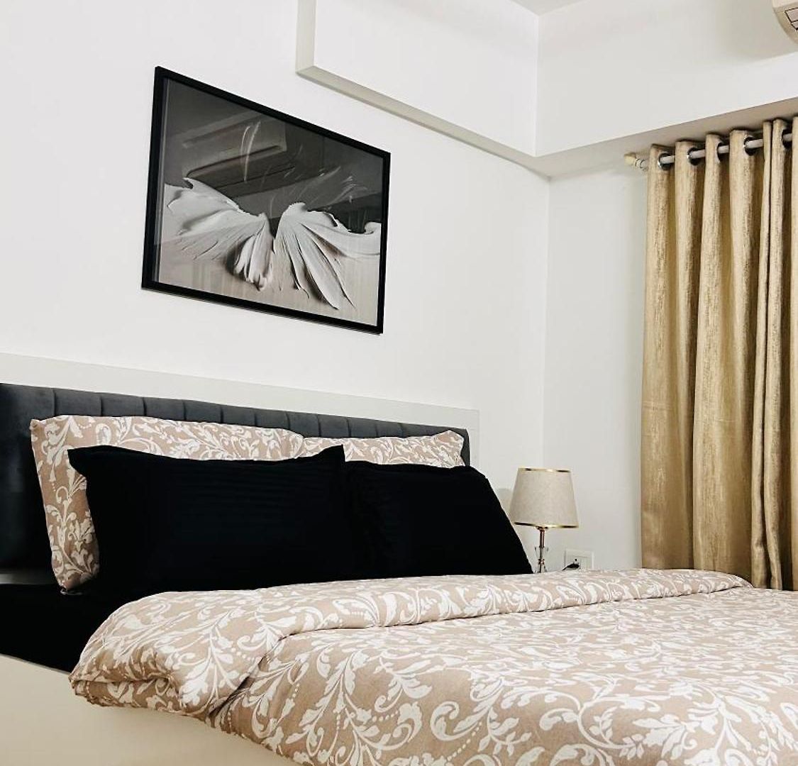 To In Bkc Airport Nearby Apartment *