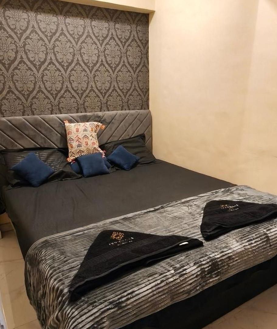 Ivy Palm Vista 101, Near Infinity Mall, Malad West Apartment *