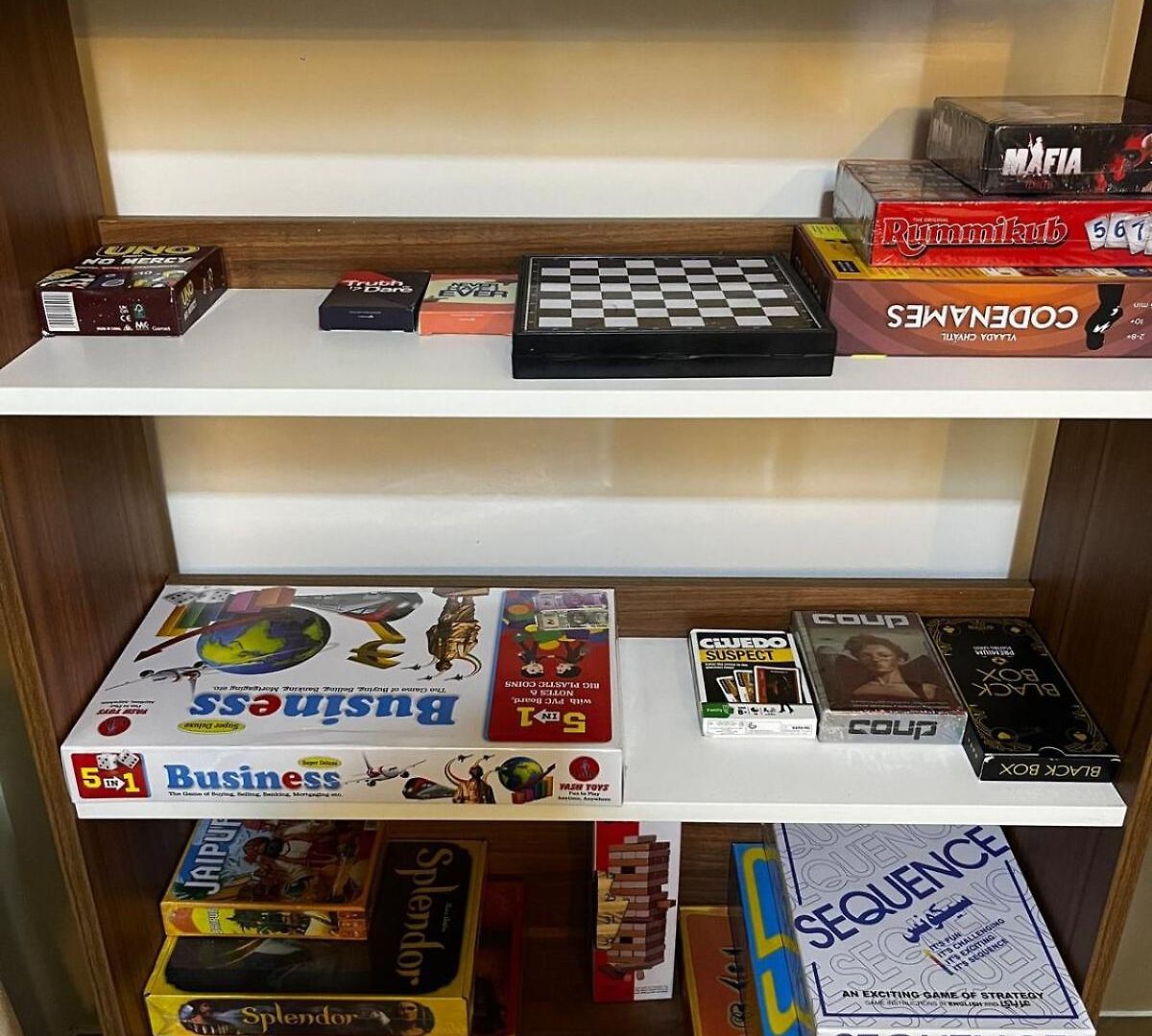 Arth House! Theatre & Board-game 2bhk In The Sky! Mumbai