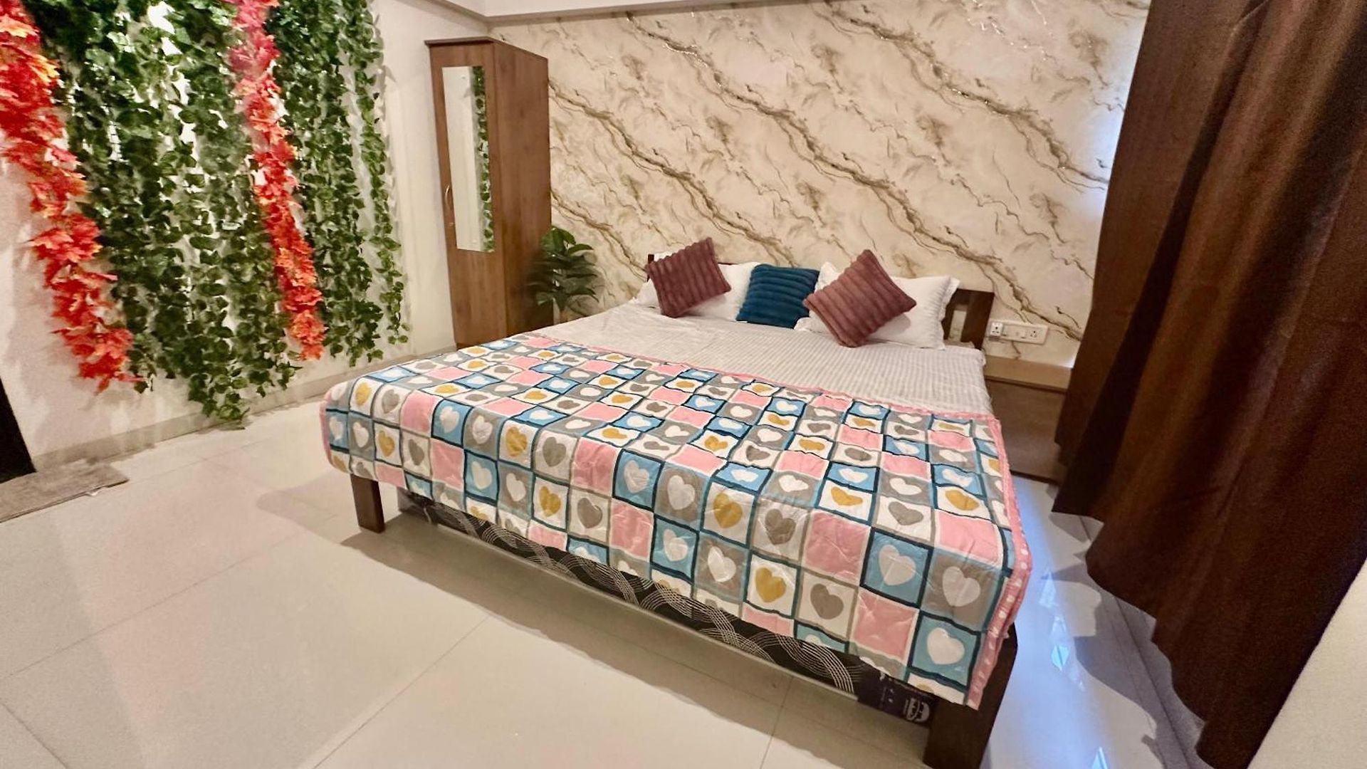 Apartment Crystal Homes