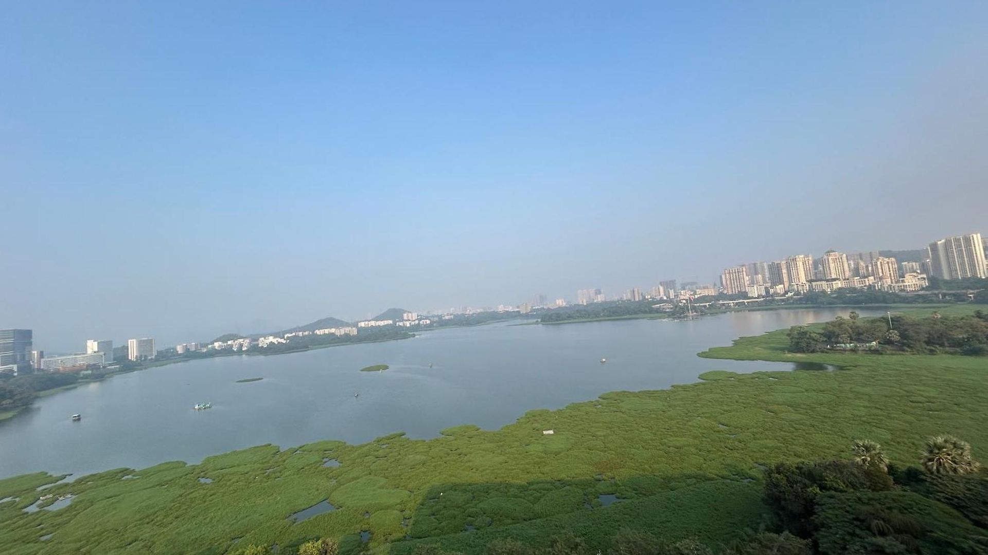 2 Bhk & Hiranandani View H Floor Apartment *