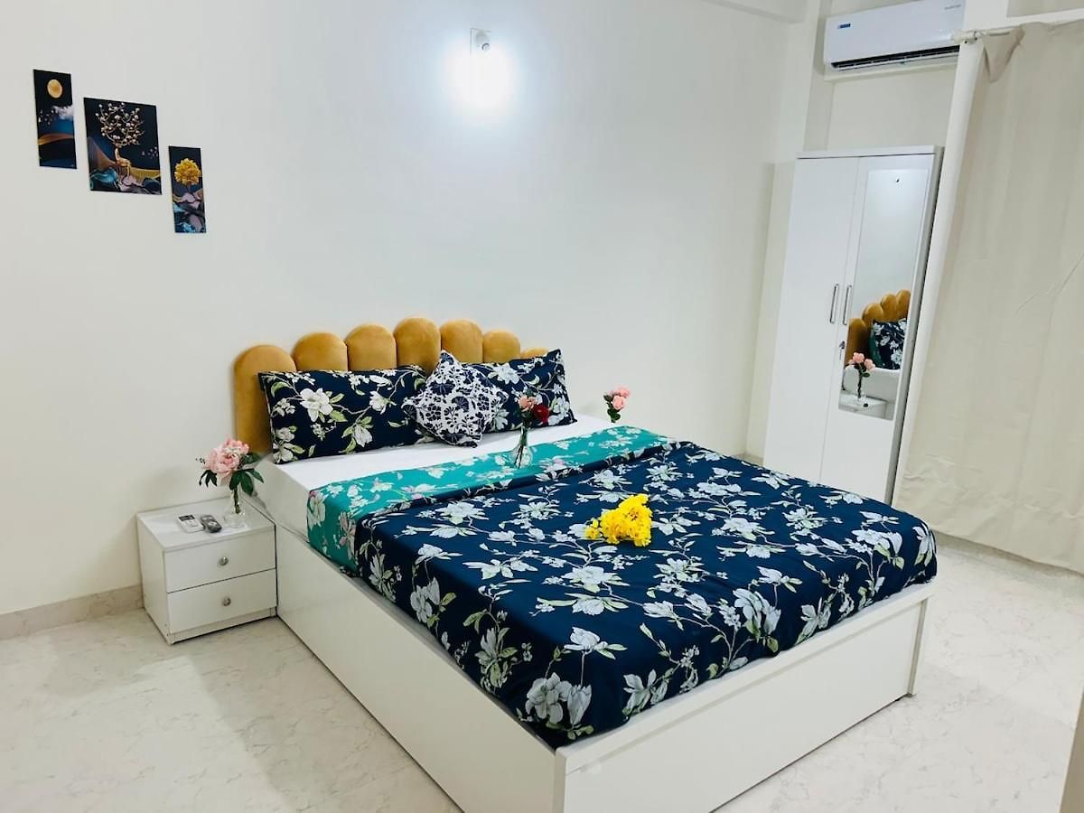 Luxury 2bhk Powai & Iit Apartment Mumbai