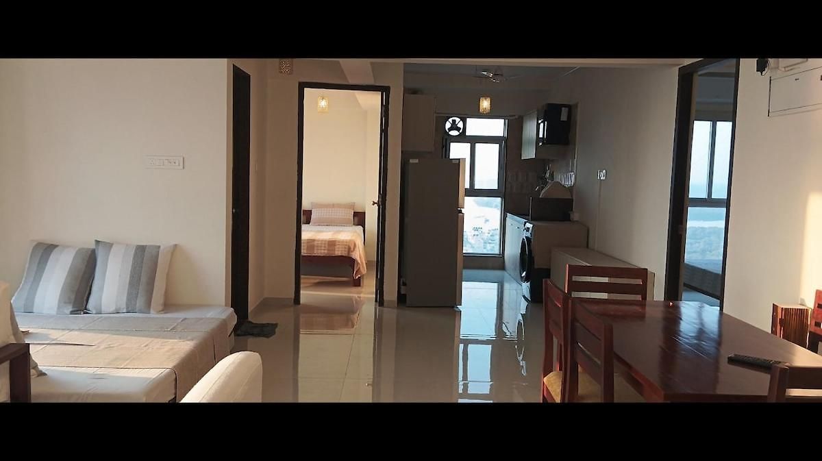 Sea-view Premium 2bhk 950sqft, Parking, Andheri W * Mumbai