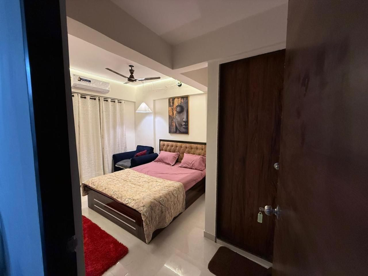 Luxury Haven-ocean Breeze 3 Bhk *
