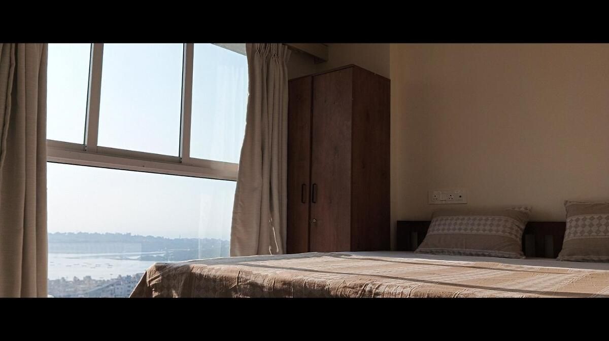 Sea-view Premium 2bhk 950sqft, Parking, Andheri W Apartment *