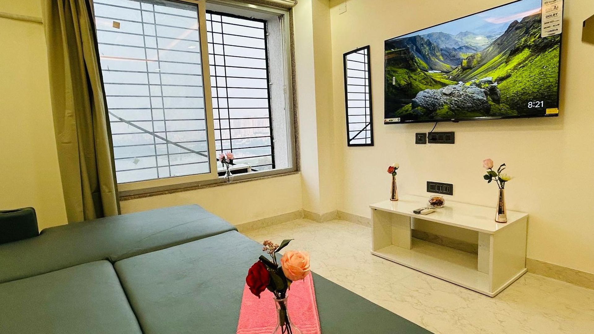 2 Bhk & Hiranandani View H Floor * Mumbai