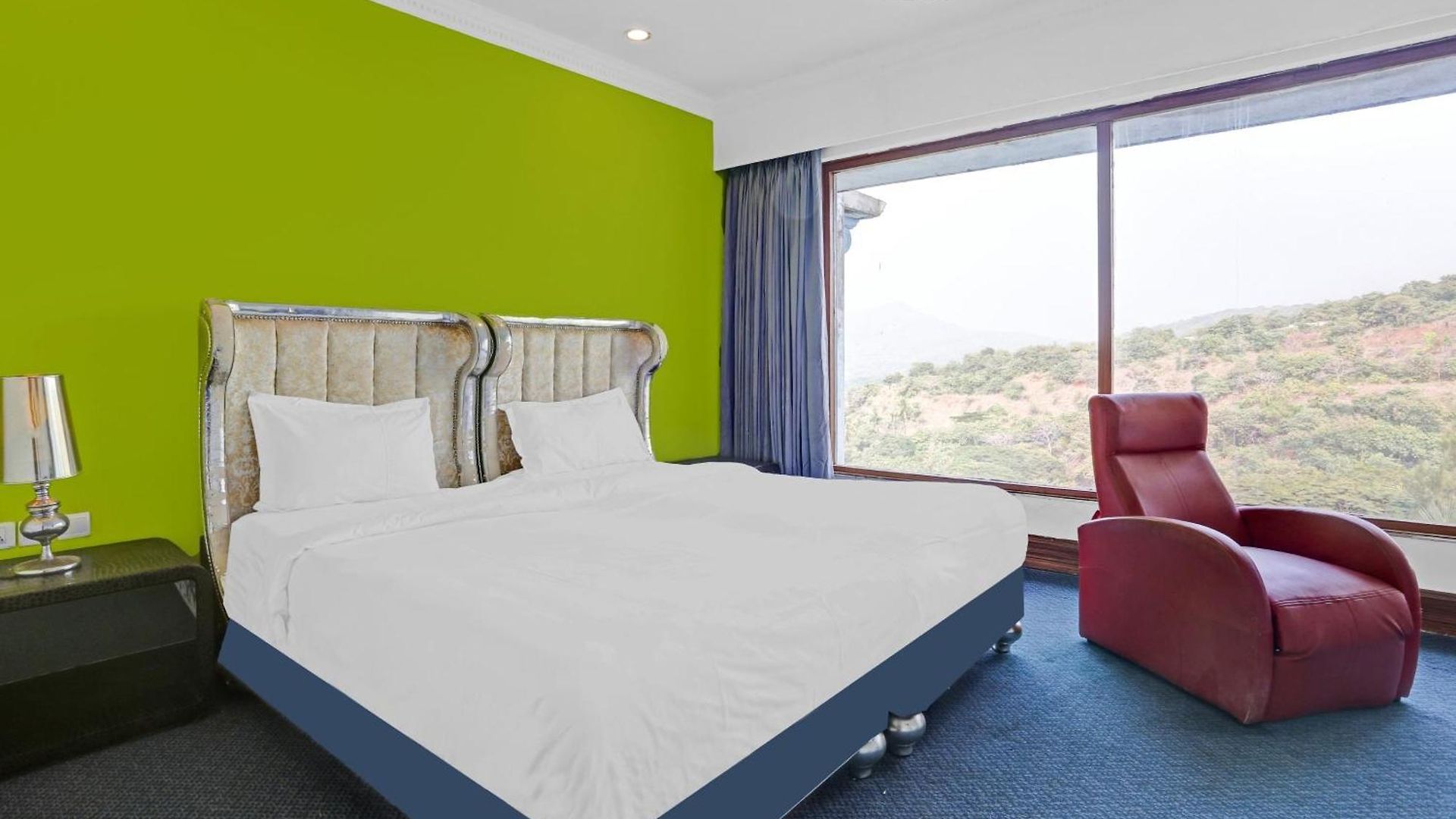 Townhouse Royal Palms Shared Serviced Hotel 4*