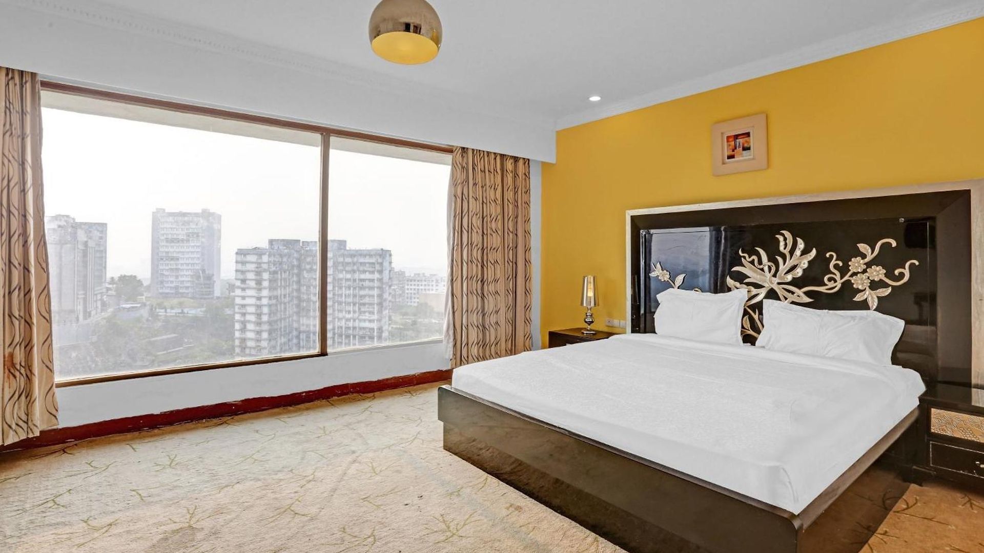 Townhouse Royal Palms Shared Serviced Hotel Mumbai