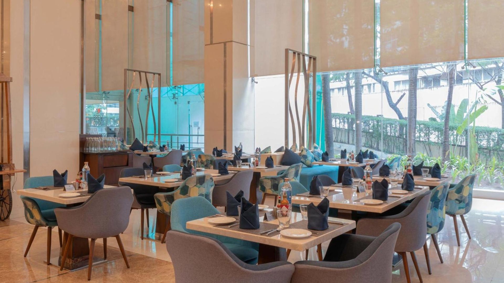 International Airport By Ihg 5*