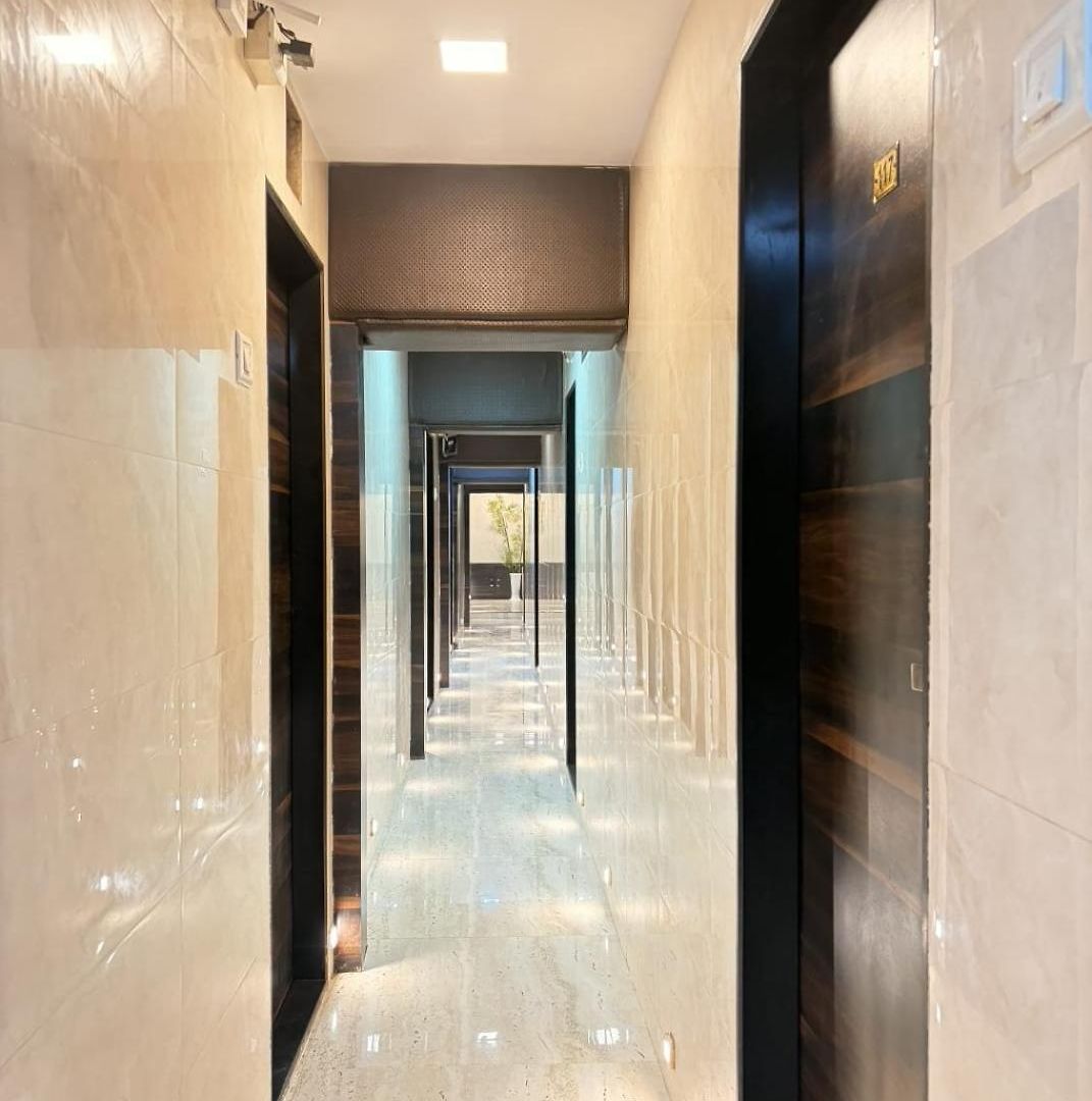 Qamar Hotel Mumbai