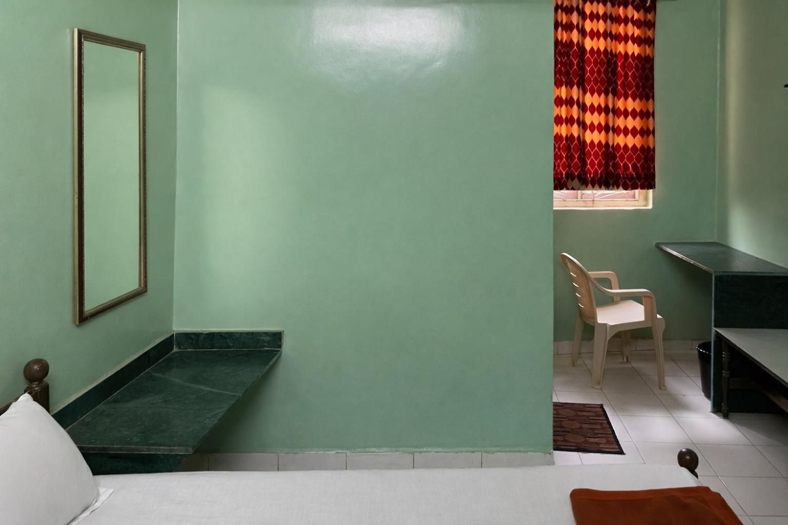 Srk Hotel- Grant Road 2* Mumbai