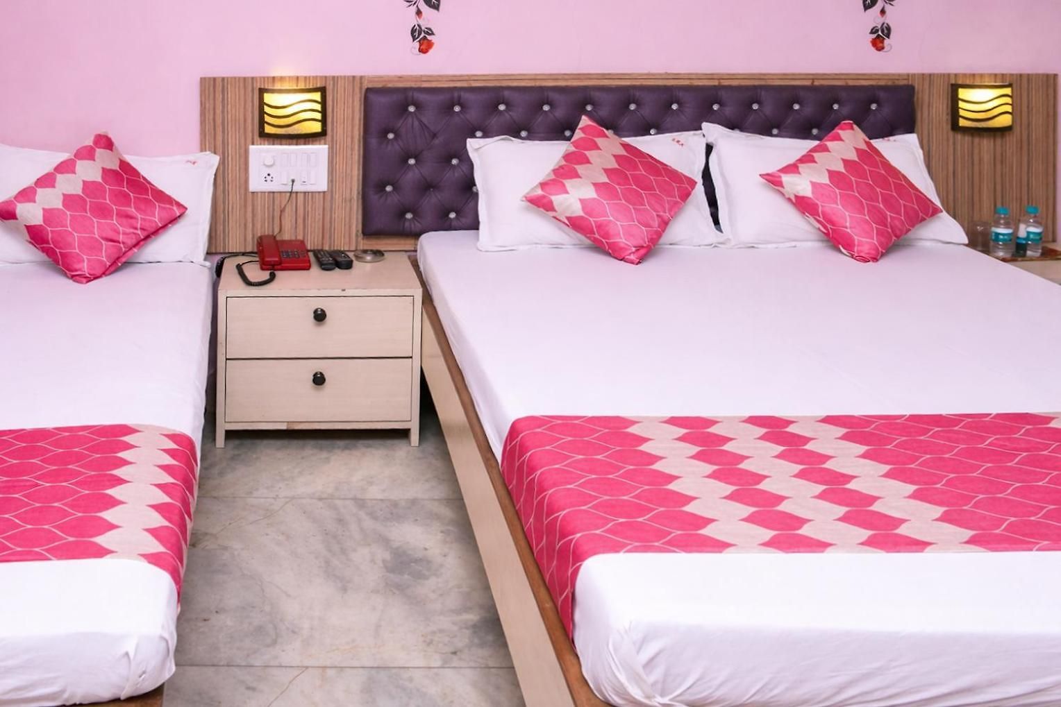 Srk Hotel- Grant Road Hotel Mumbai