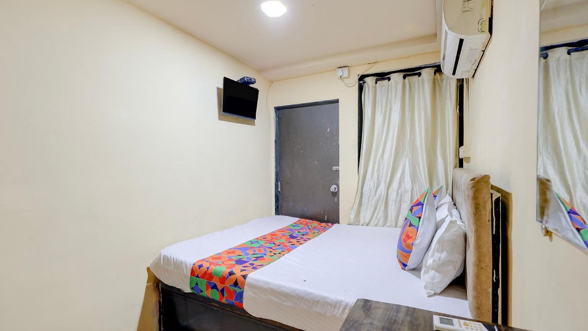 Hotel Fabhotel Mumbai