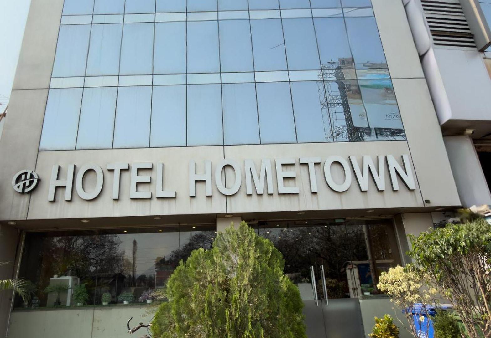 Hotel Hometown Near Us Embassy Bkc Mumbai