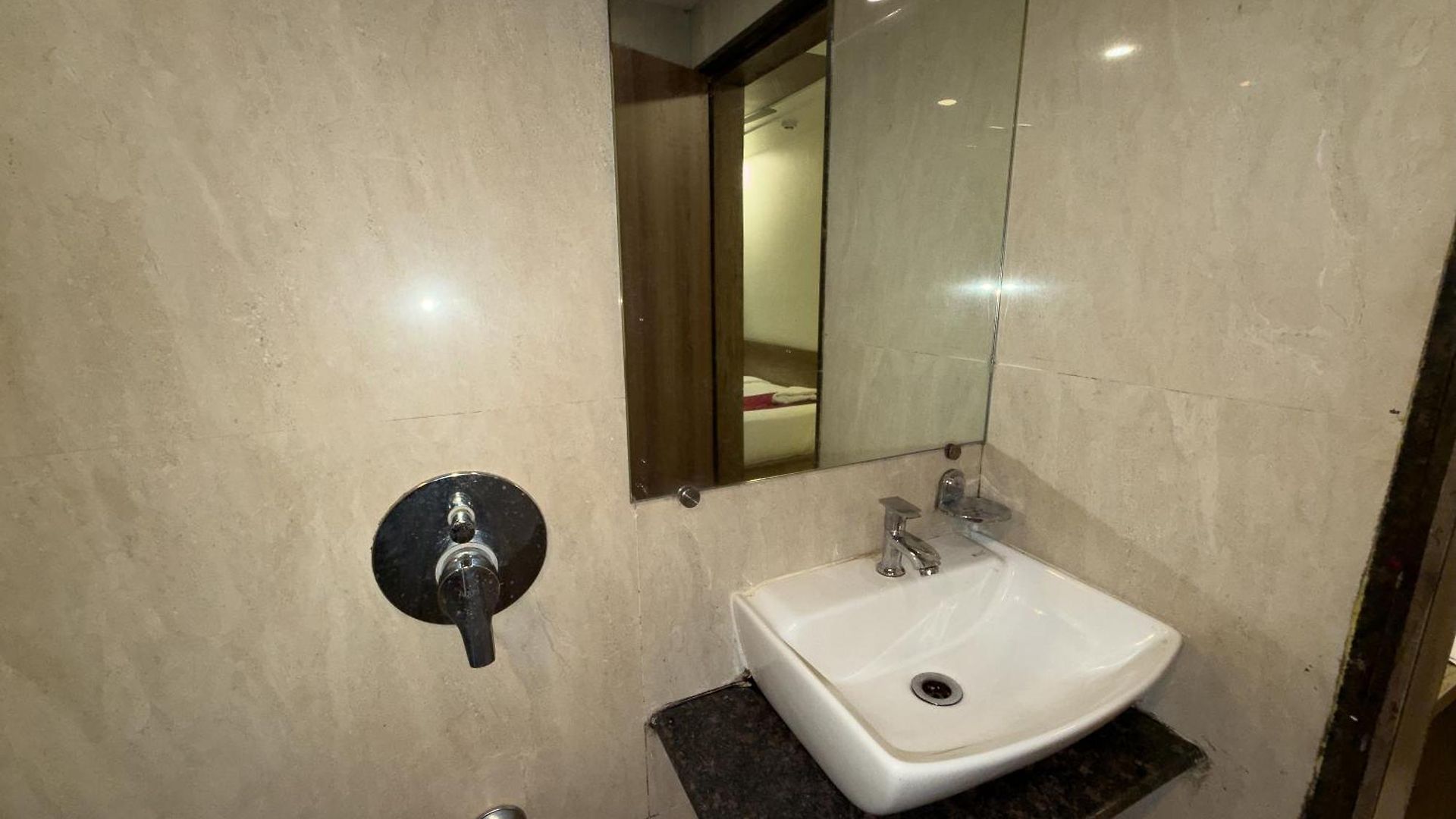 Hotel Hometown Near Us Embassy Bkc