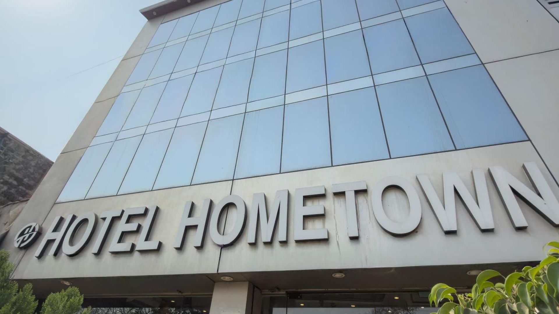 Hometown Near Us Embassy Bkc Hotel 3*