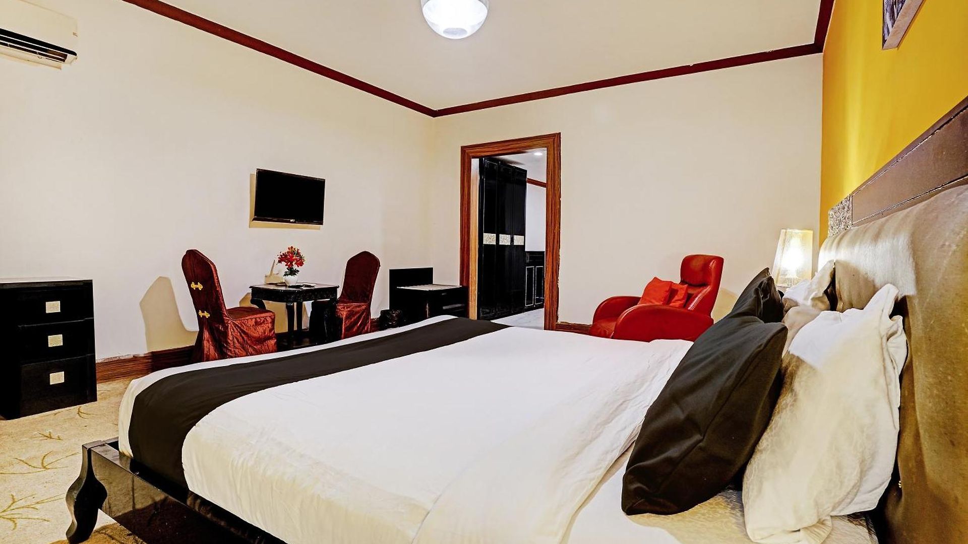 Hotel Townhouse Royal Palms - Rose Collection Mumbai