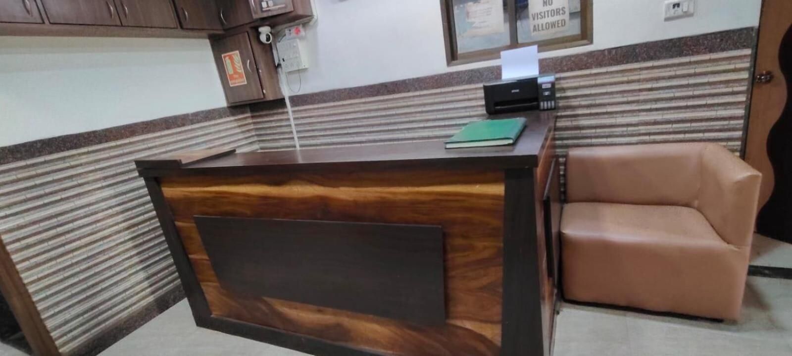 Hotel Collection O Kurla Lbs Road Formerly Residency