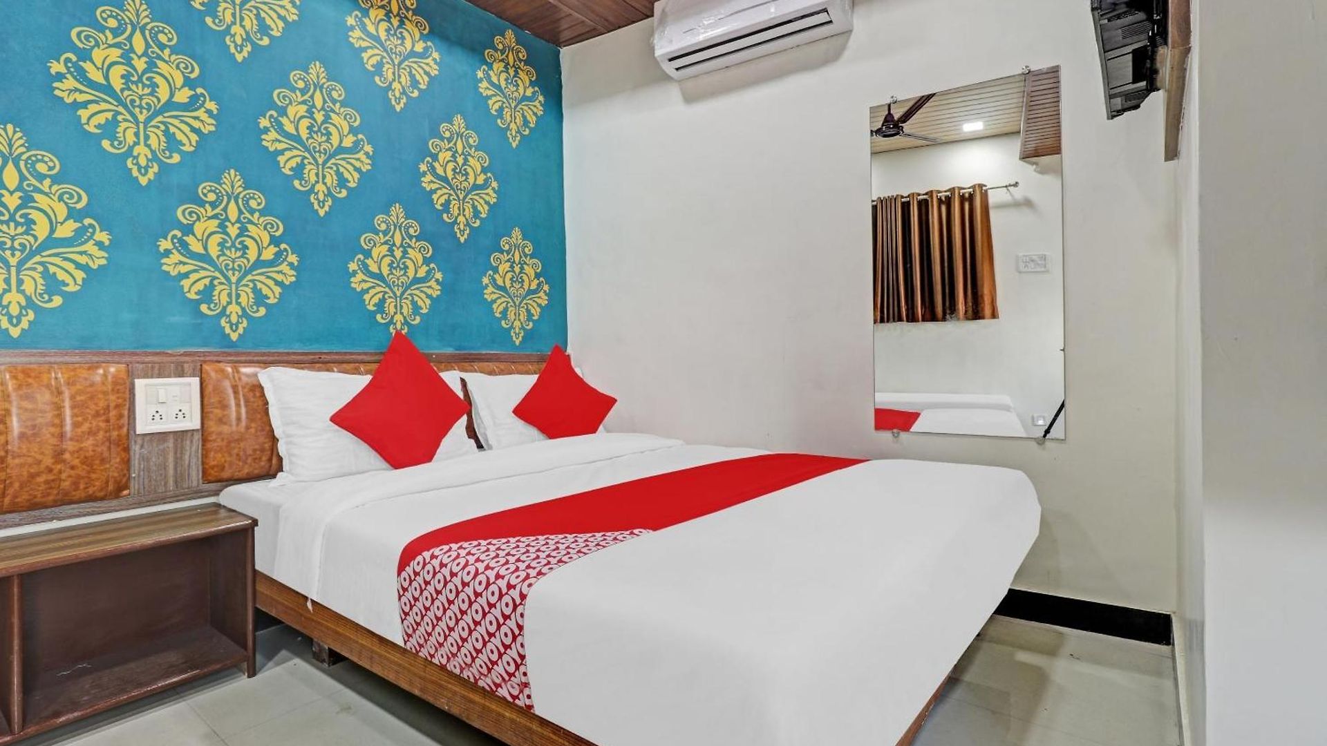 Hotel Collection O Kurla Lbs Road Formerly Residency