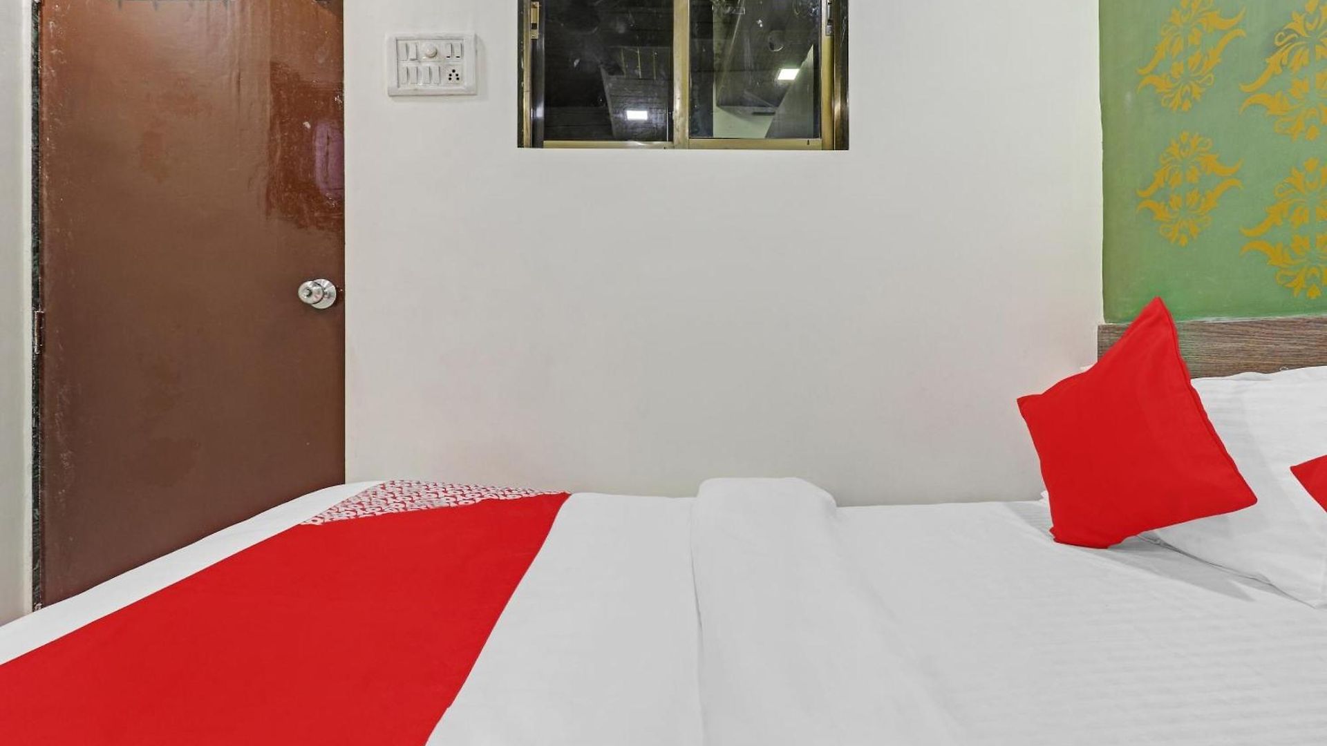 Hotel Collection O Kurla Lbs Road Formerly Residency Mumbai