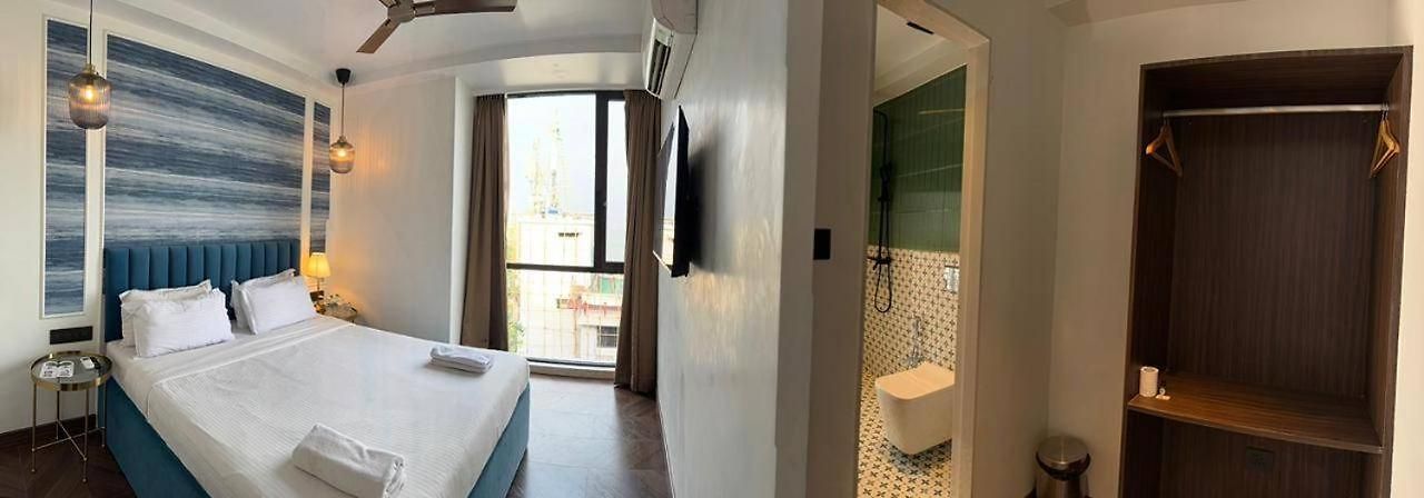 Palm Breeze - Colaba Hotel