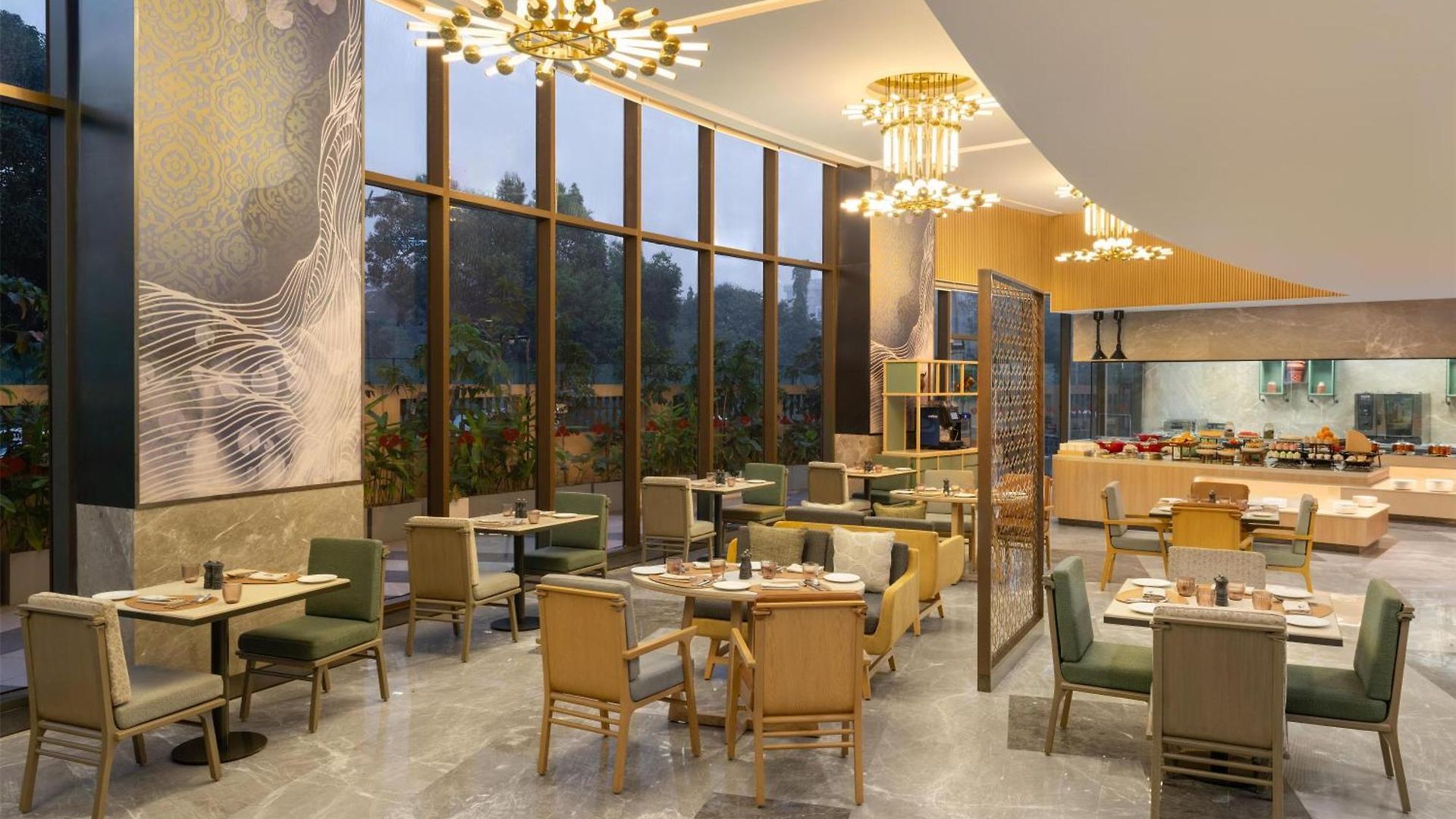 Hilton Garden International Airport Hotel 4*