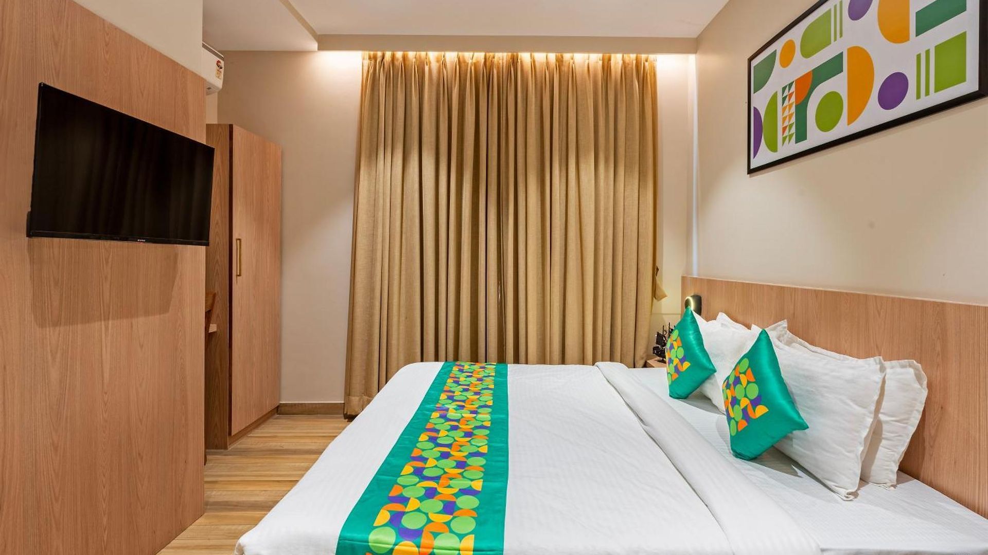 Hotel Treebo Alfa 3*