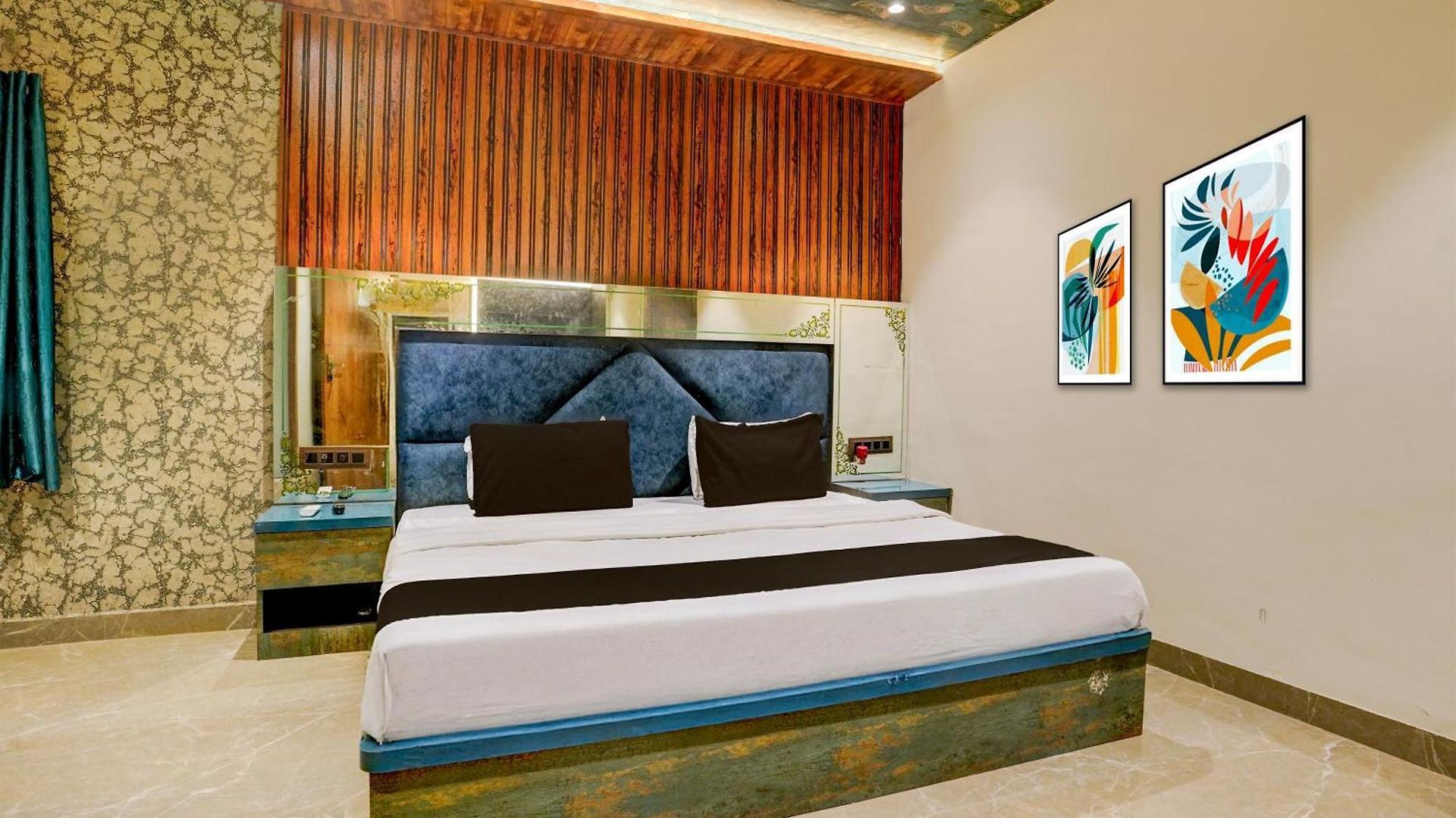 O Versova 3* Mumbai