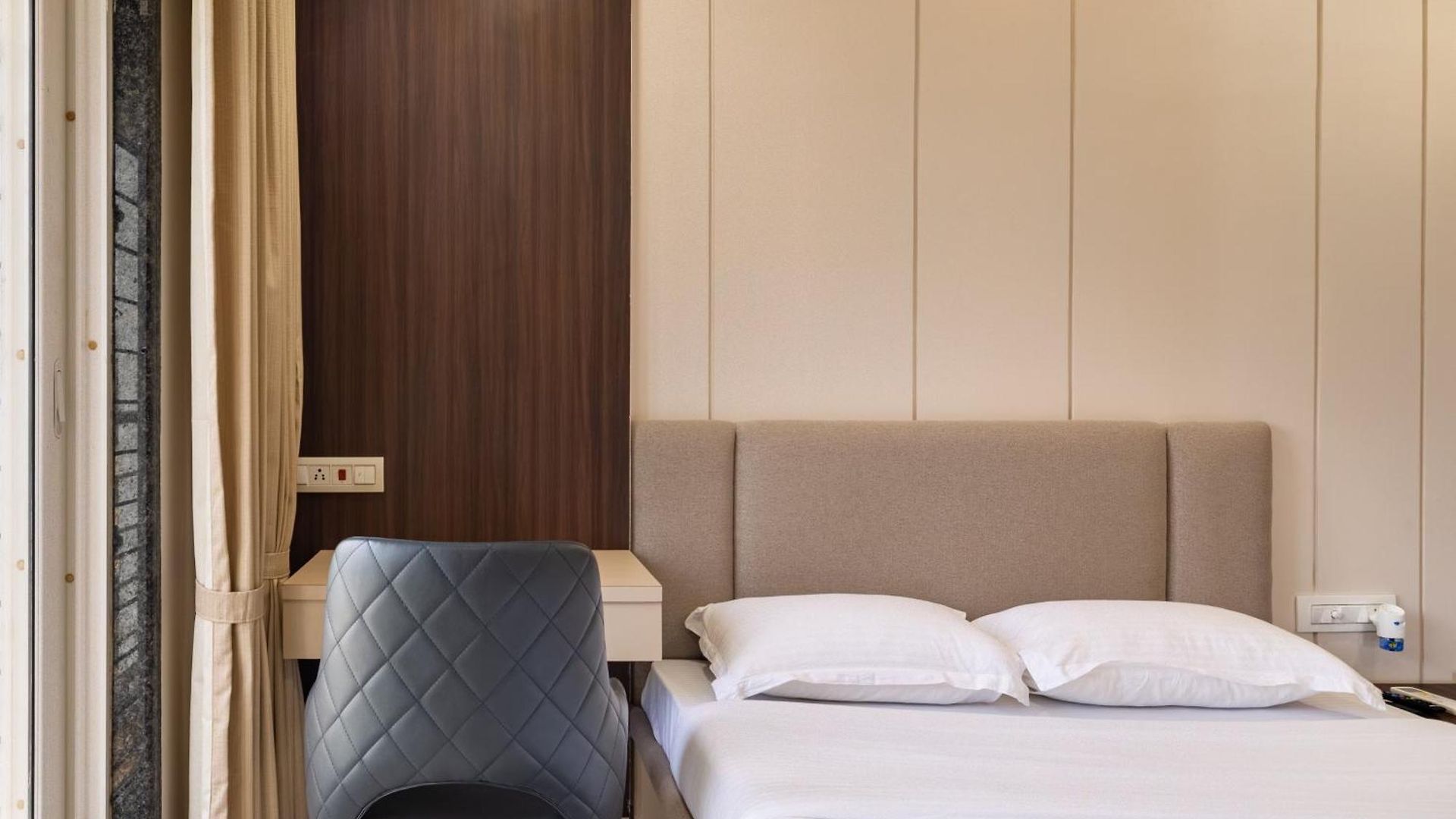 Treat Homes Service In Bkc Siddhant 601