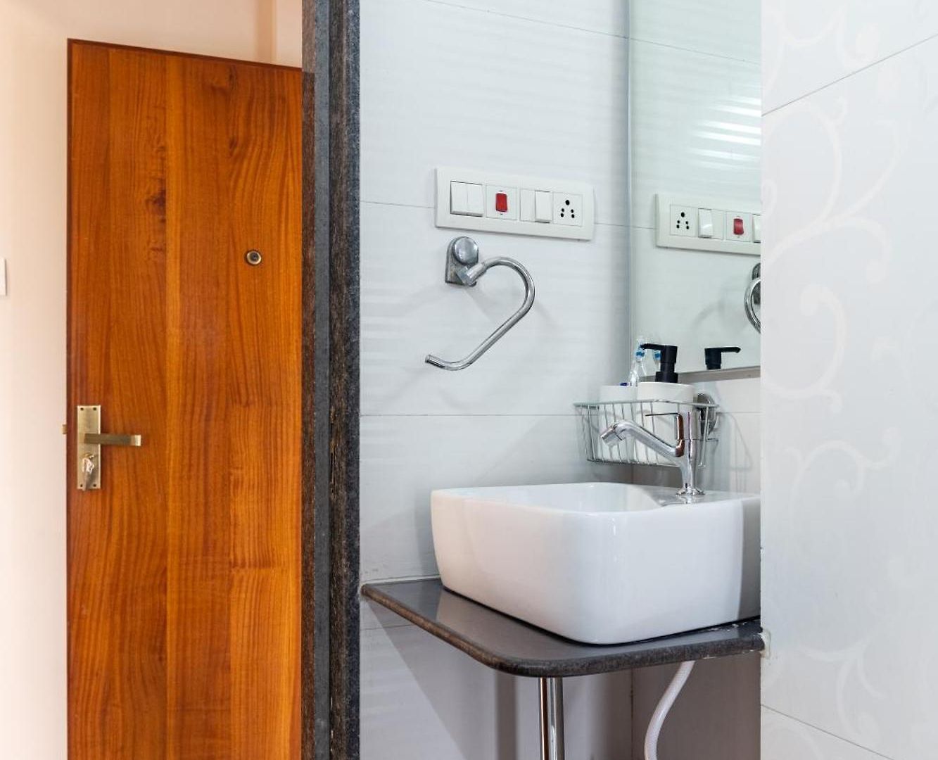 Homestay Treat Homes Service In Bkc Siddhant 601