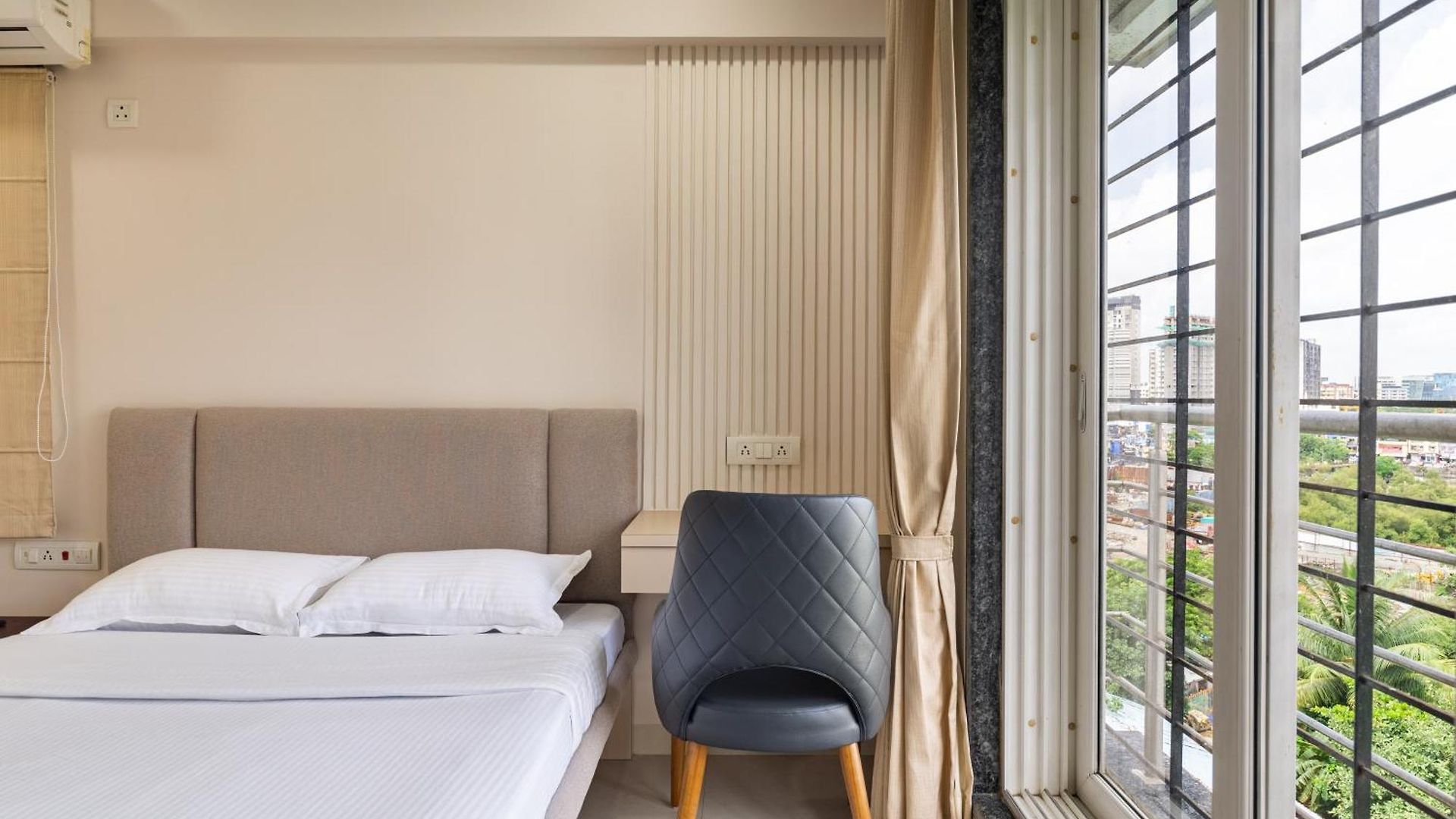 Treat Homes Service In Bkc Siddhant 601 Homestay *