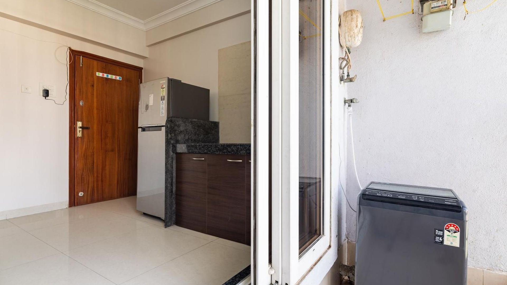 Treat Homes Service In Bkc Siddhant 601 Homestay *