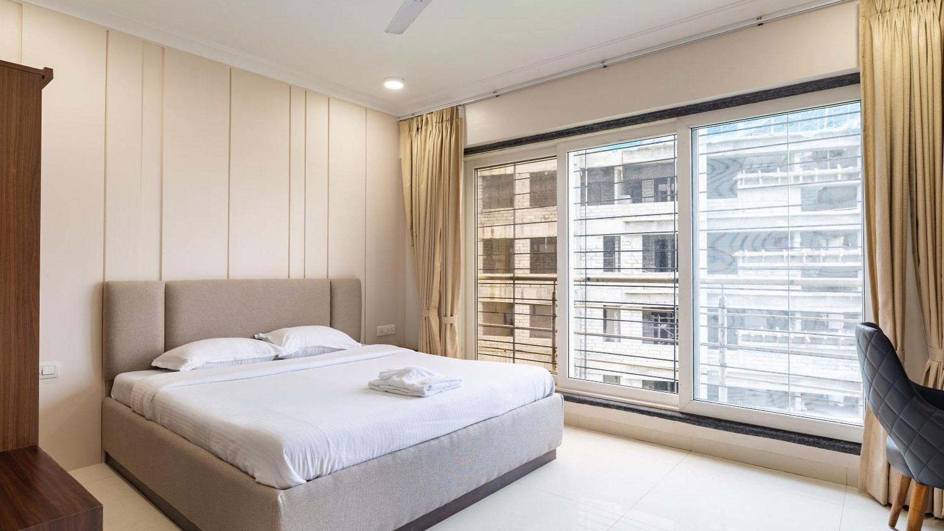 Treat Homes Service In Bkc Siddhant 601 *