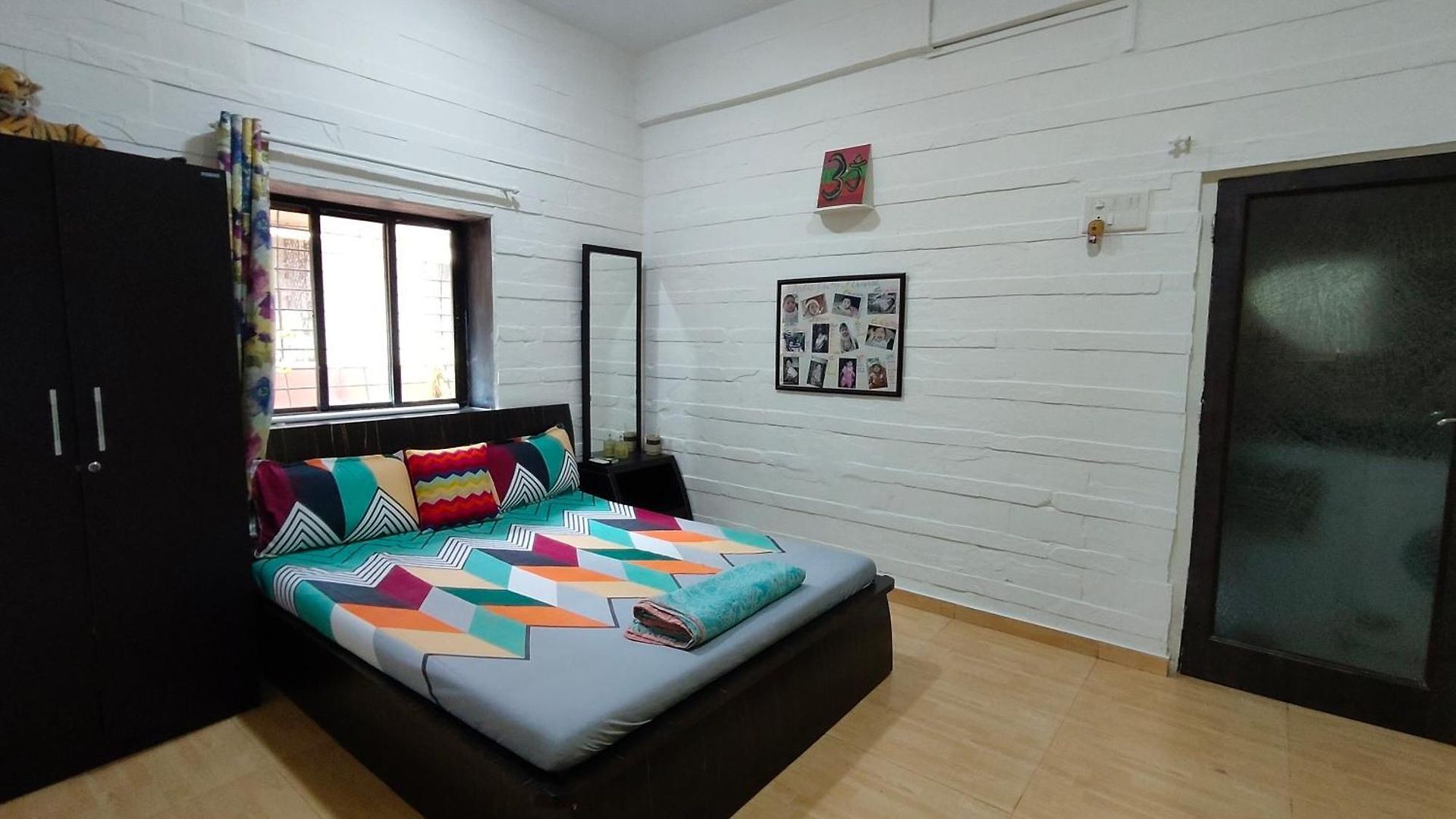 Apartment Seaface Bldg 1bhk 0r 2 Bhk 0r Pvt Luxe Service Flat,