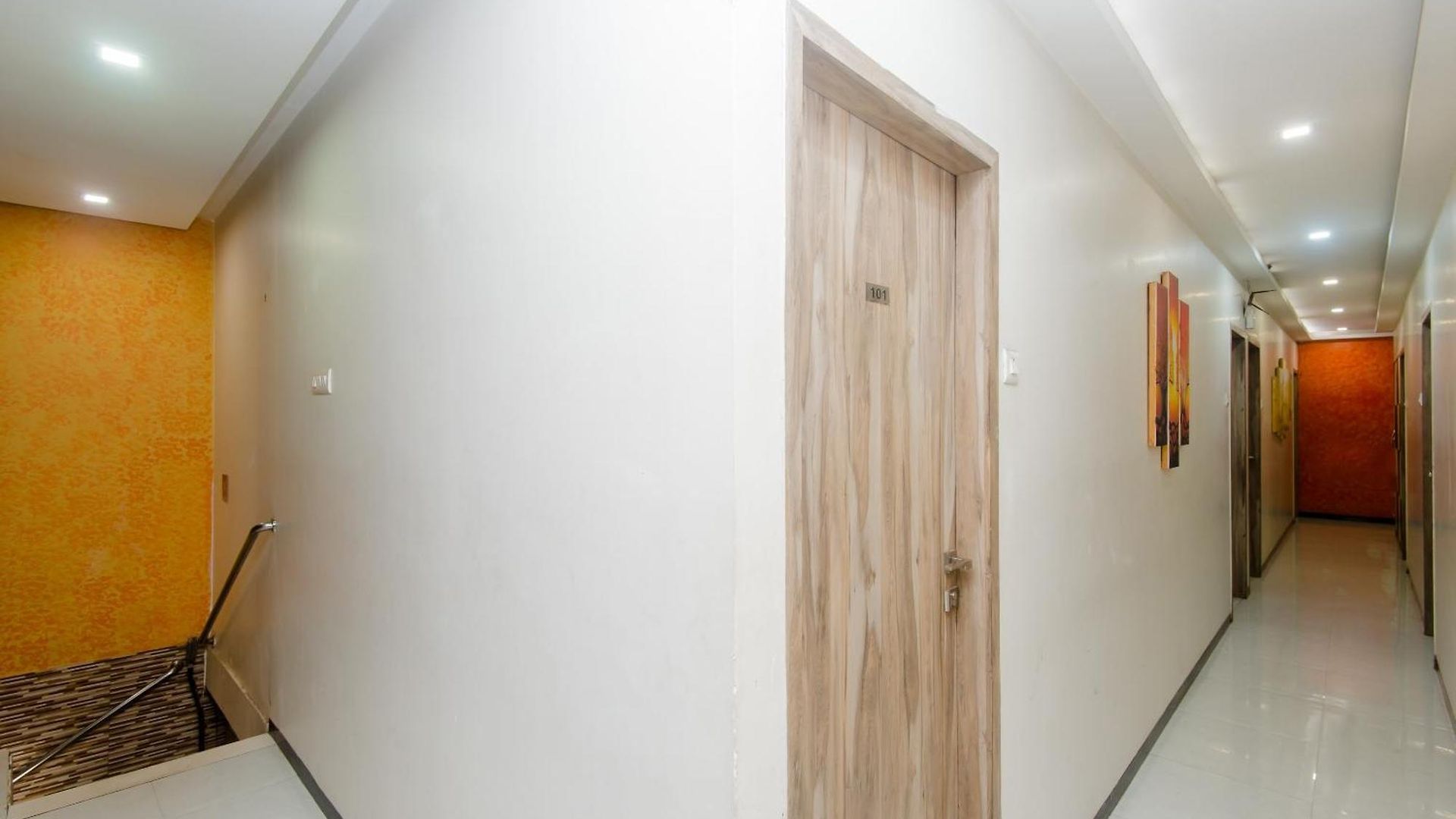 O Blue Pearl Residency Near Chhatrapati Shivaji International Airport Mumbai