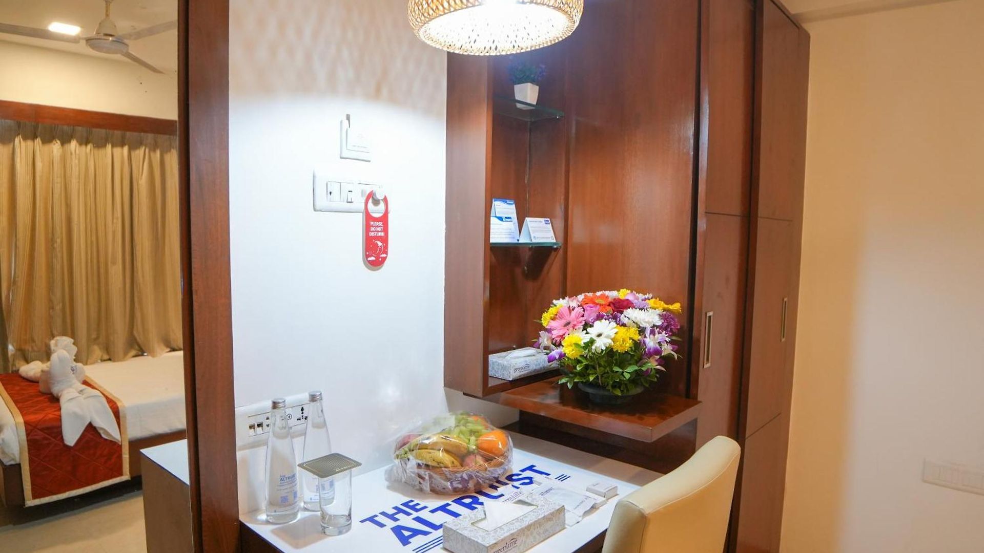The Altruist Andheri 3*