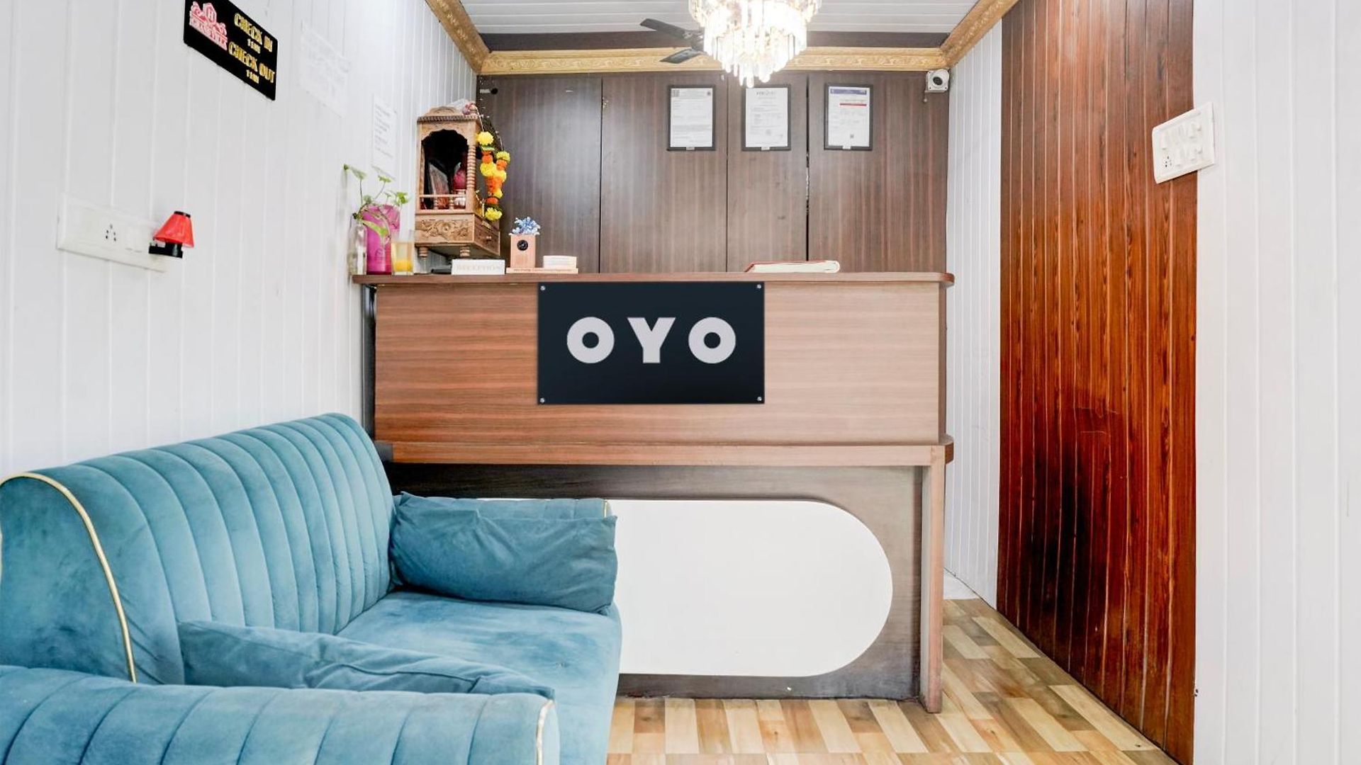 Hotel O Grand 3*