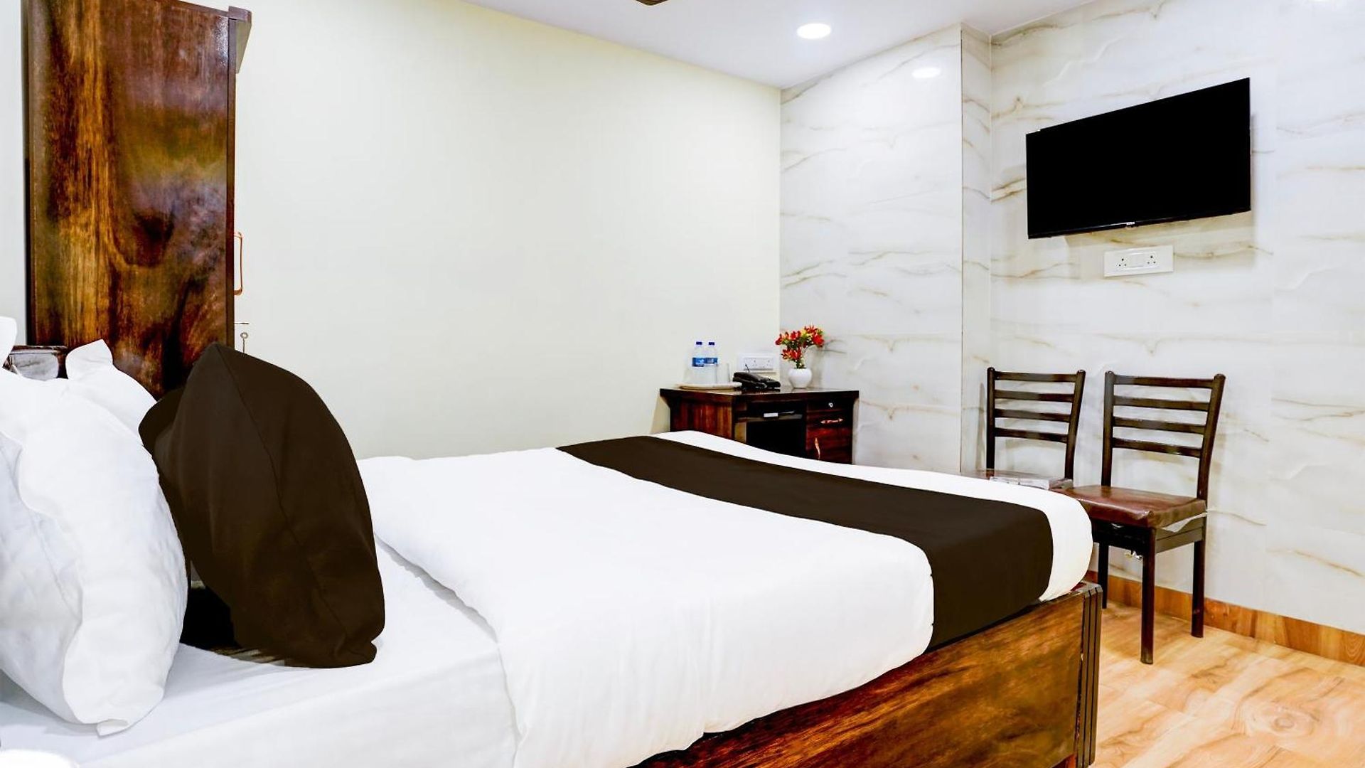 Hotel O Metro Galaxy