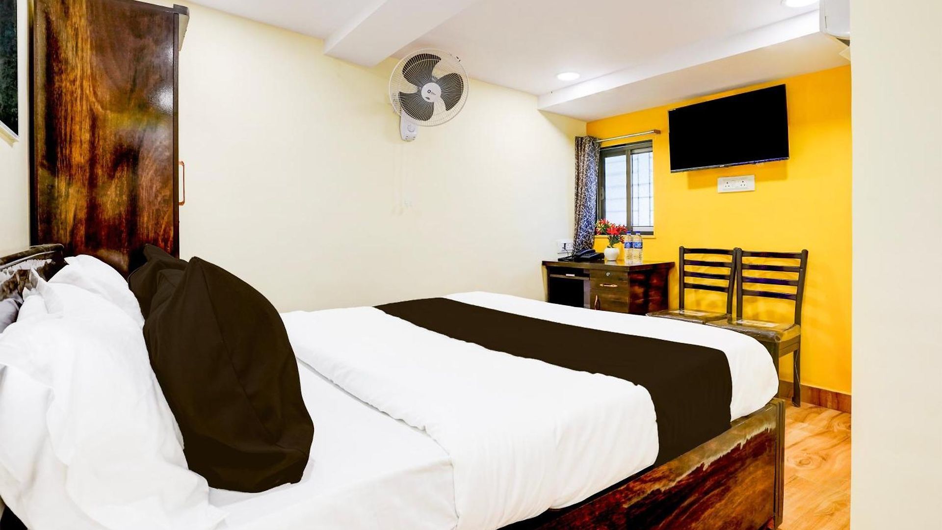 Hotel O Metro Galaxy Mumbai