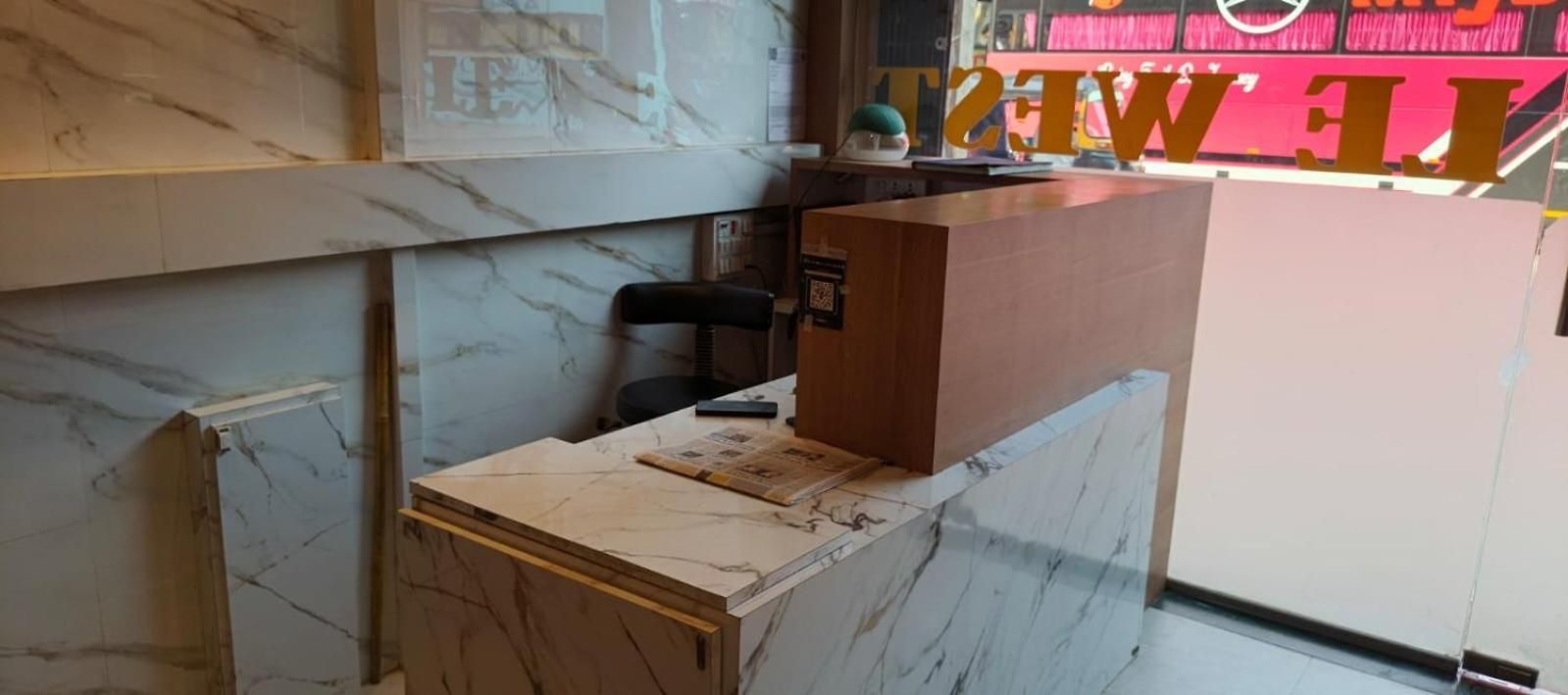 Hotel Le West Near Exhibition Center & 3*