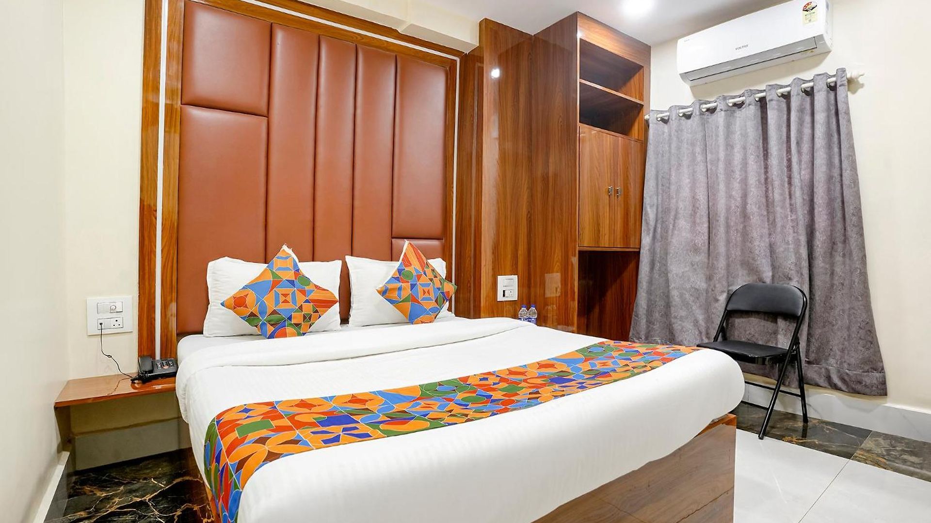 Eldoria Palace - Near Us Consulate & Bkc Hotel