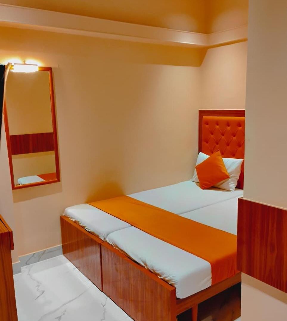 Saigal Hotel *