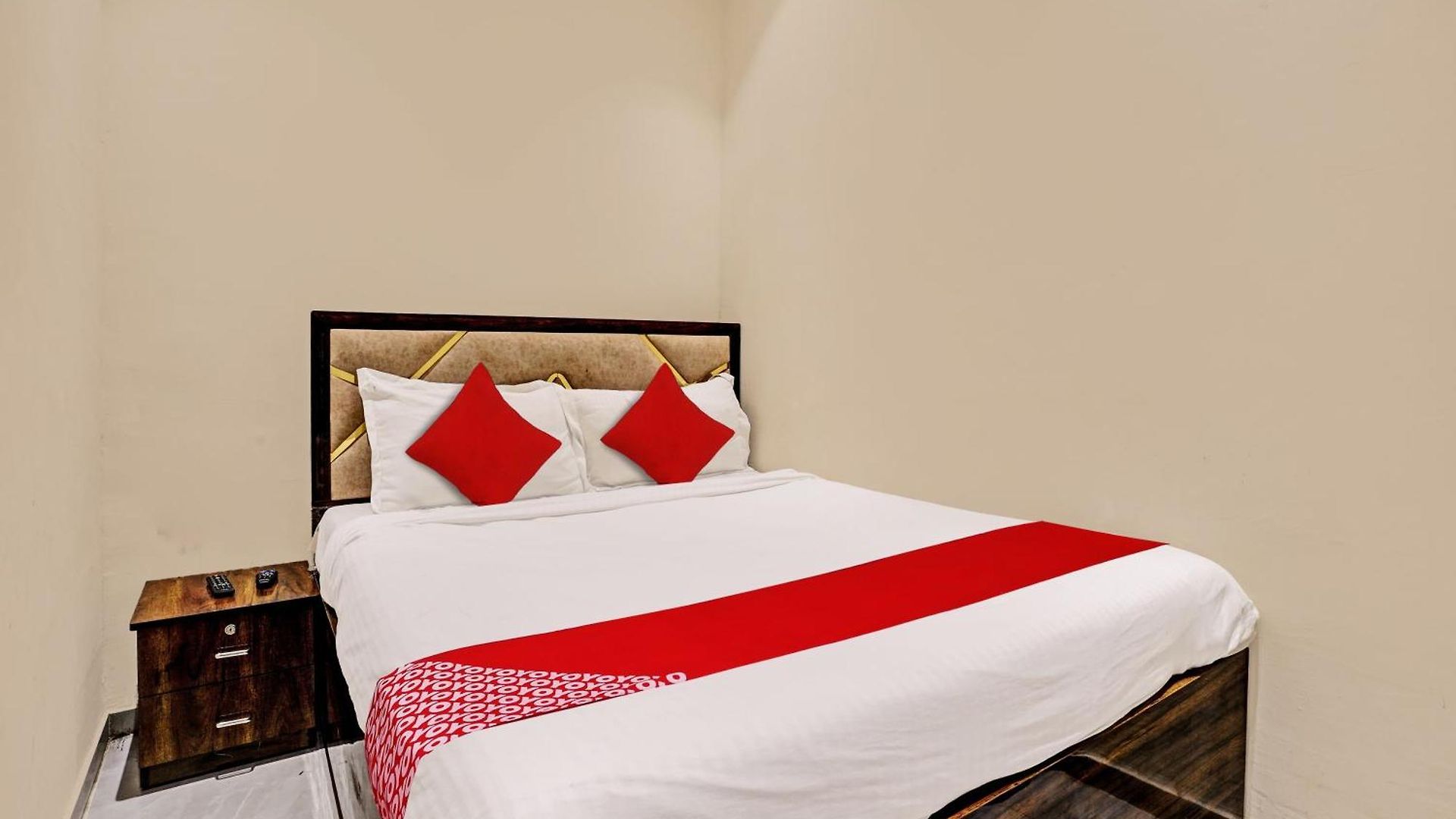 Hotel O Nk Grand Mumbai