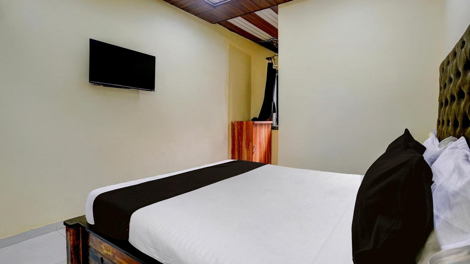O Royal Hotel 3*
