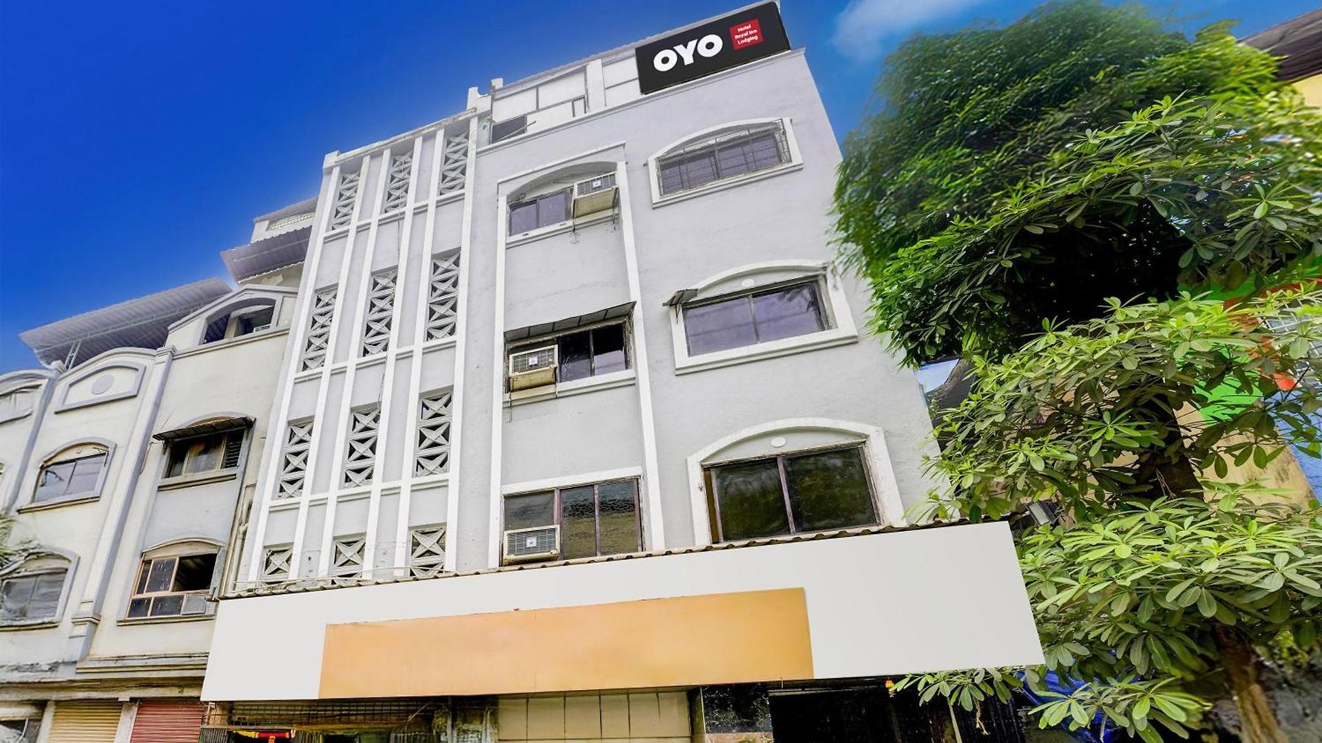 Hotel O Royal