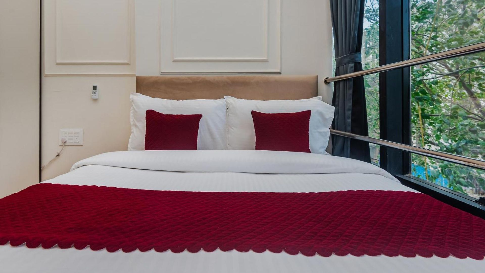 Hotel Hsquare Prime