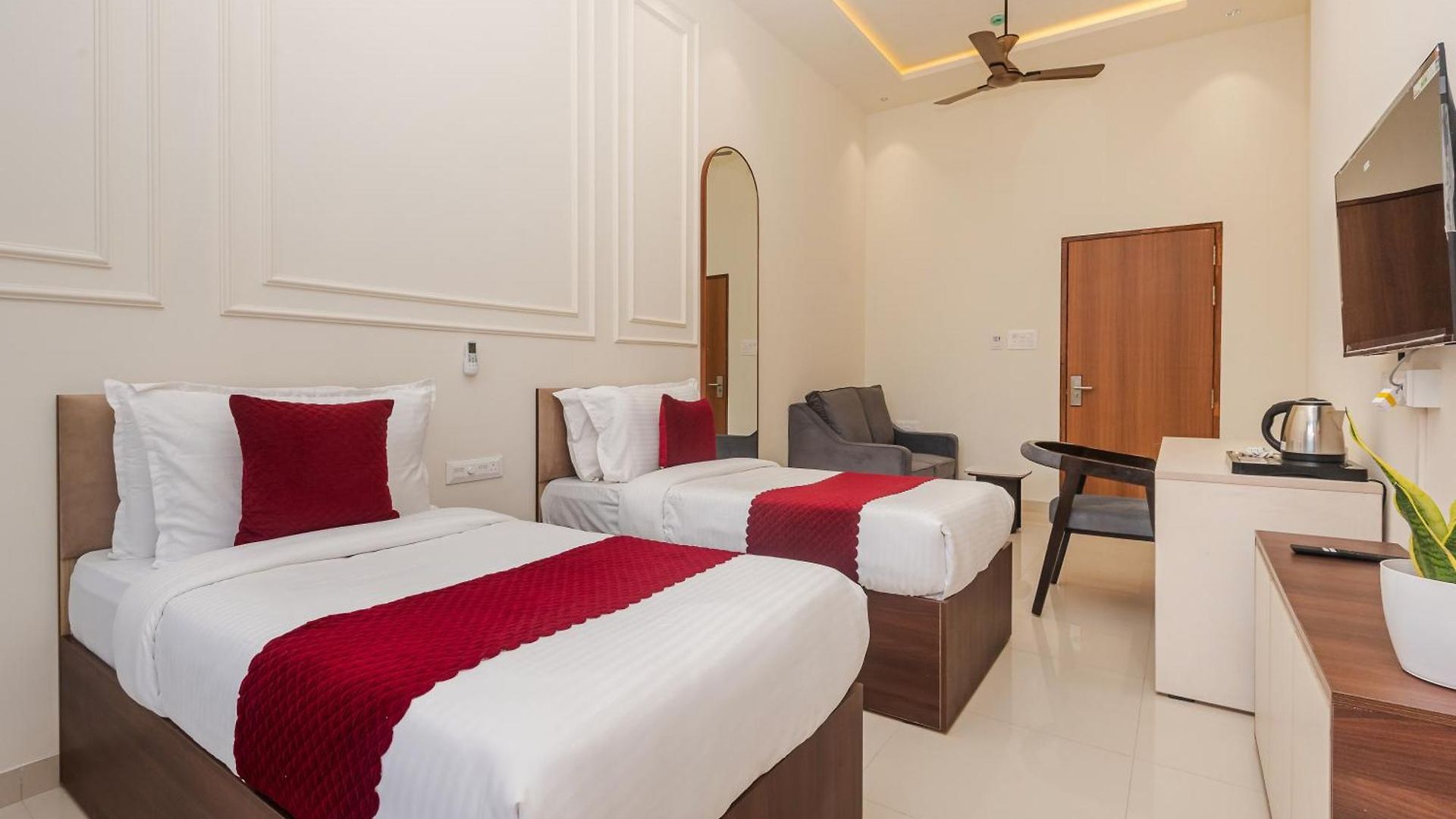 Hsquare Prime Hotel 2*