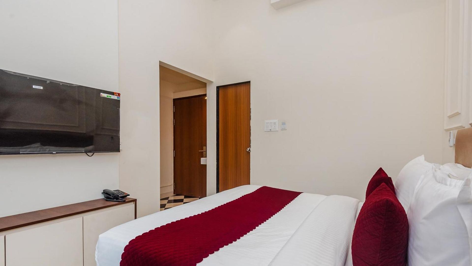Hotel Hsquare Prime 2*