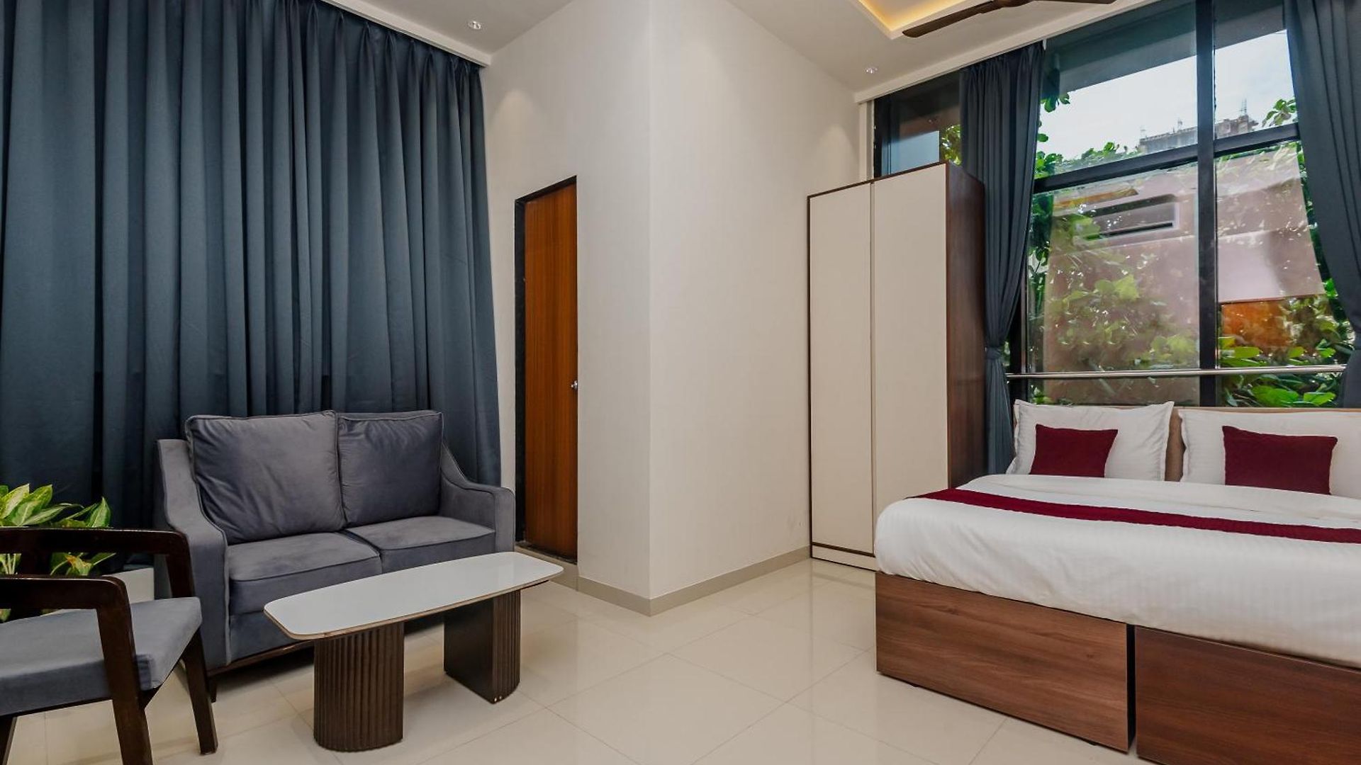Hotel Hsquare Prime 2*