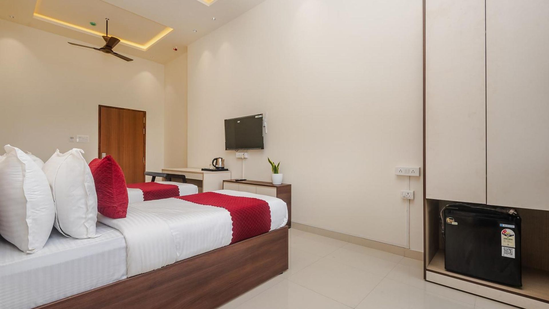 Hsquare Prime 2* Mumbai